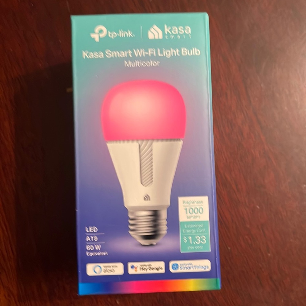NWT Kasa Smart Bulb, Dimmable Color Changing Light Bulb